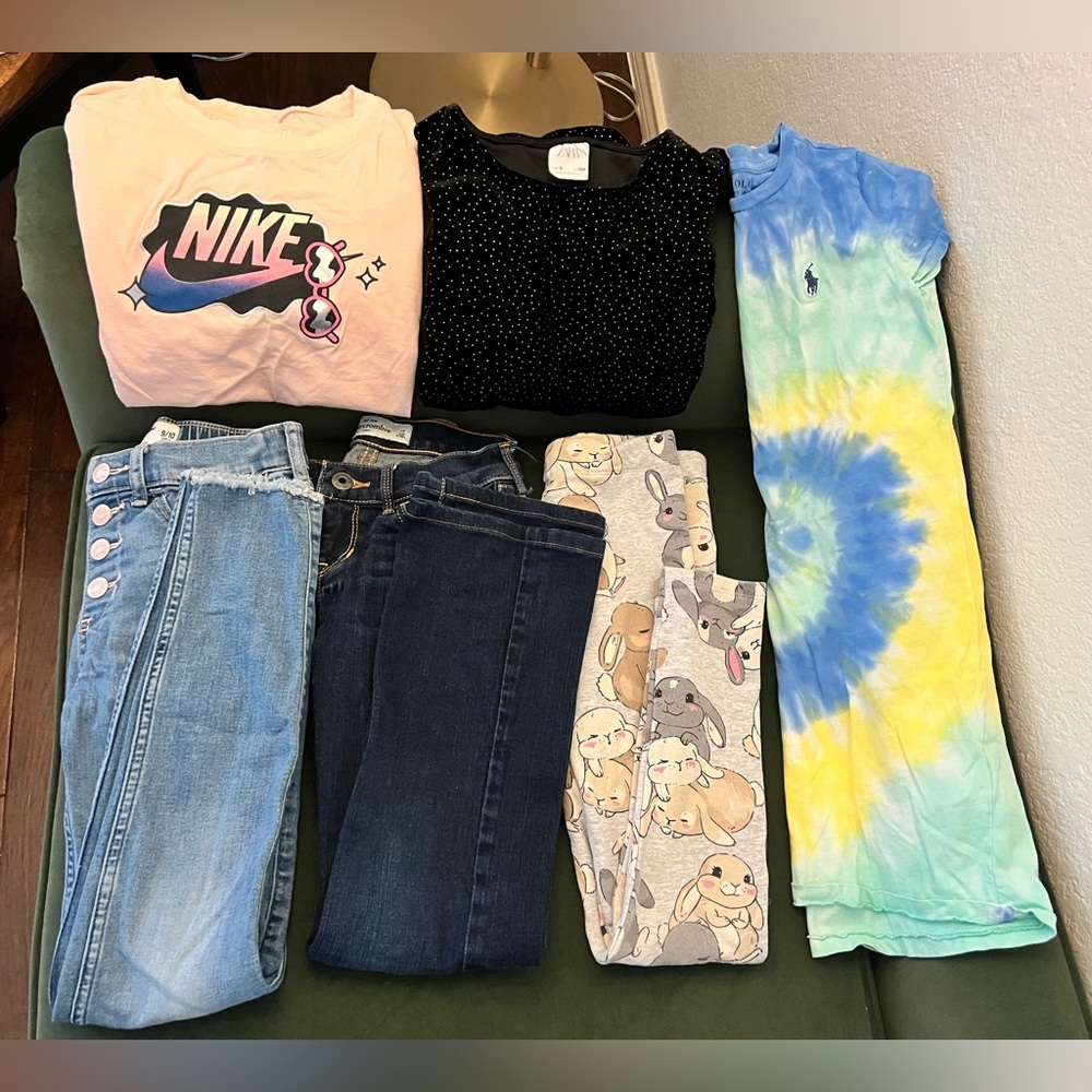 SOLD- Girls bundle 9/10
